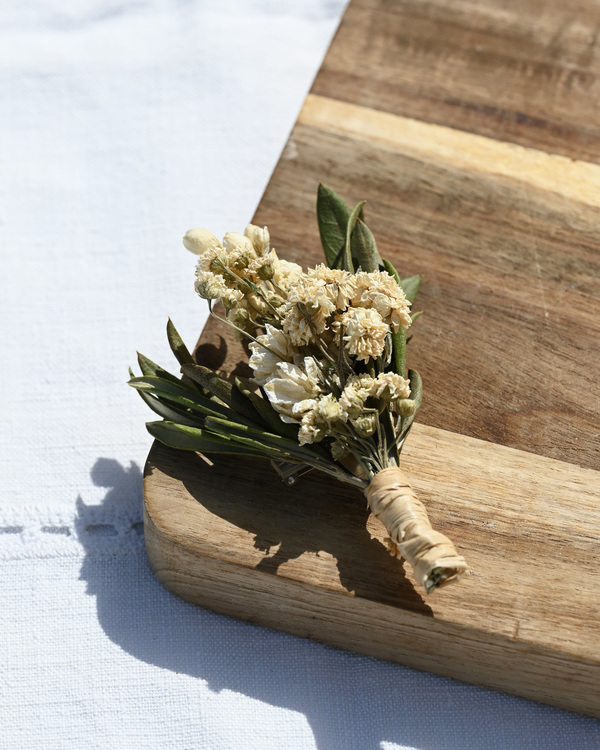 Boutonnière Carlota