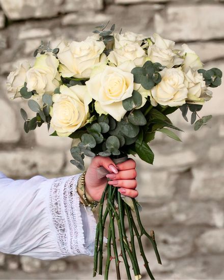 THE ATHENA ROSES BOUQUET