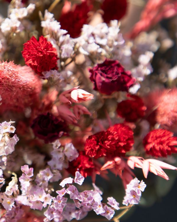Mi Corazón – Ramo de flores secas rojas y rosas