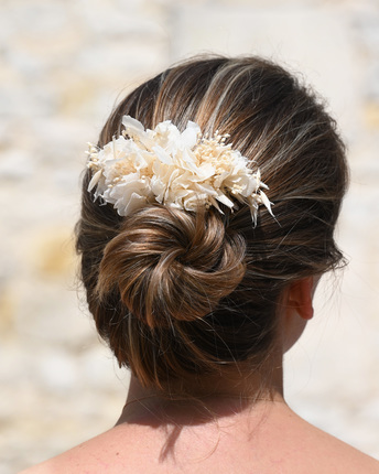 PEIGNE EN FLEURS SÉCHÉES BLANCA