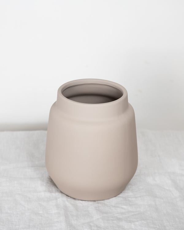 Small nude pink vase