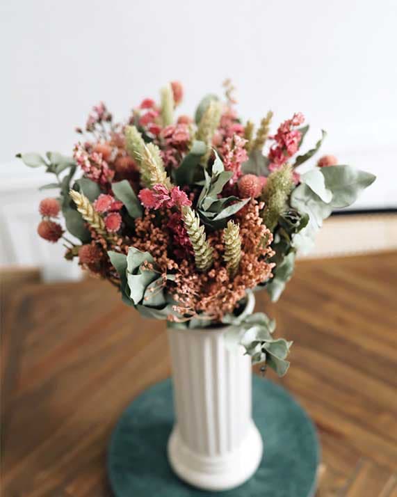 Octobre rose bouquet de fleurs séchées