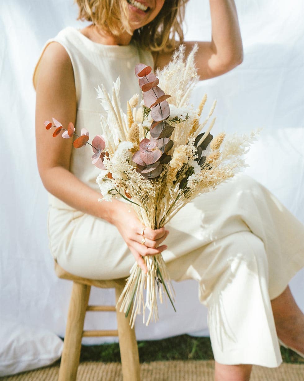 Bouquet de mariée fleurs séchées . Olga Bouquet de mariée fleurs séchées terracotta