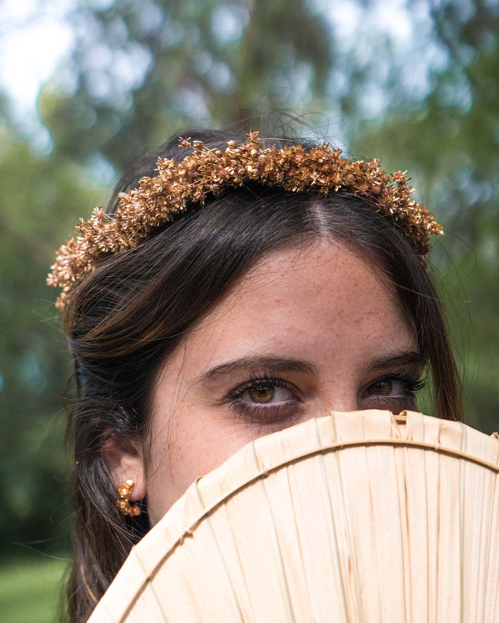 Couronne fleurs séchées dorée 2 Couronne de fleurs séchées dorée