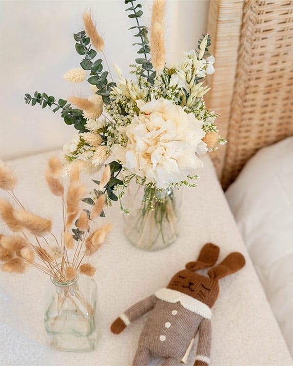 Soliflores naturels et doudou lapin Main Sauvage