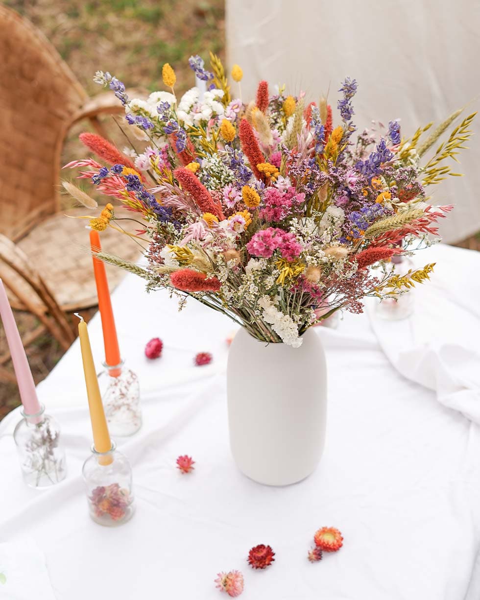 Bouquet de fleurs séchées d printemps