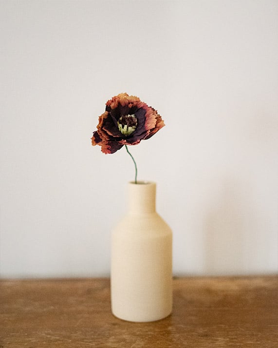 poppy aubergine 2 fleurs en papier