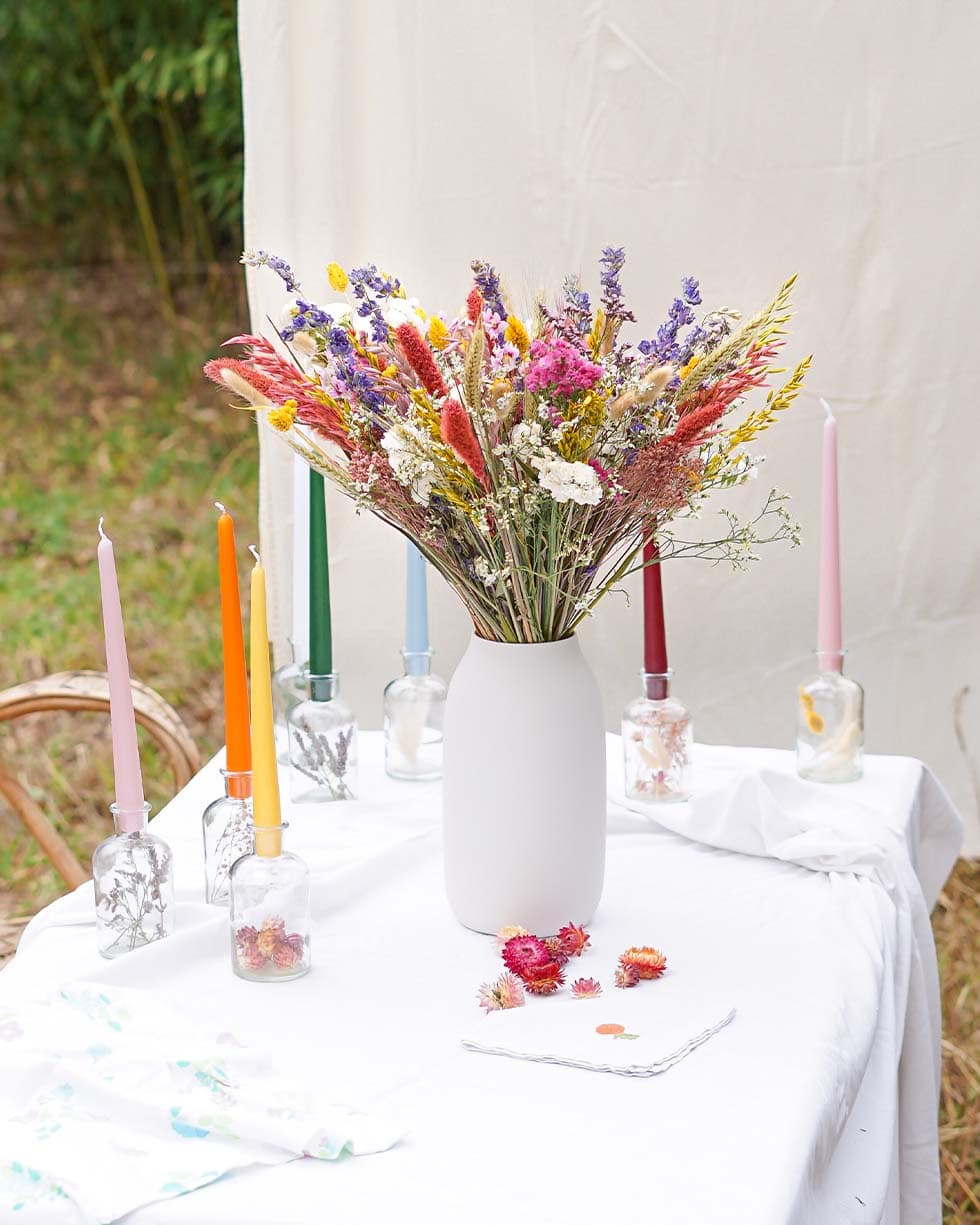 tables fleurie et colorée décoration